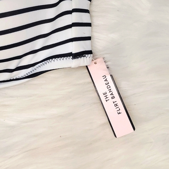 🆕️NWT 2016 Victoria's Secret Strapless Flirt Bandeau Molded Padded Pushup 32B - Picture 9 of 16